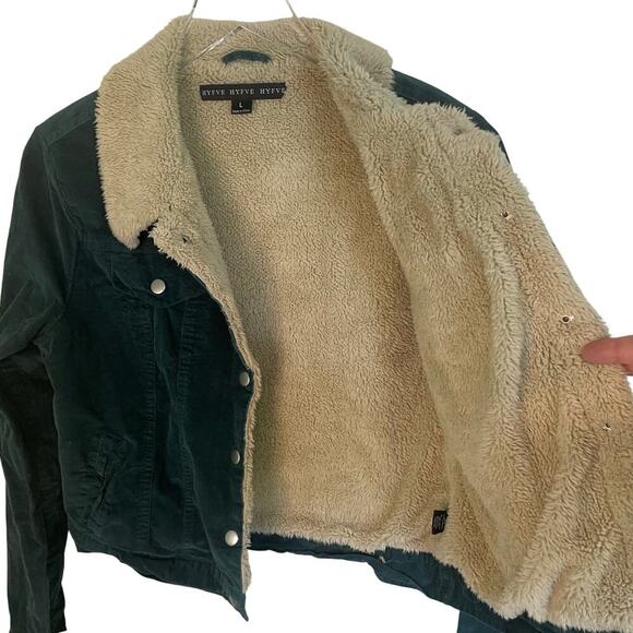 HYFVE Green Corduroy Jacket Sherpa Lined 70s Style Jacket Girls Size Large - Picture 3 of 7
